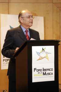 Juan Grecos, presidente de COMUSICA, durante el discurso de apertura